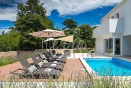 Labin, okolica, prekrasna Villa sa bazenom i saunom, Labin, Haus
