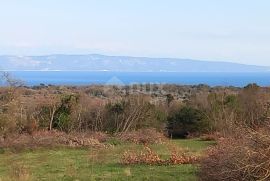 ISTRA, KRNICA - Poljoprivredno zemljište sa starim maslinama i pogledom na more, Marčana, Terreno