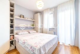 Zagreb, Špansko, moderan trosoban stan + 2 VPM, NKP 60,22 m2, Zagreb, Appartement
