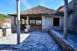 Prodaja povijesnog ljetnikovca na otoku Šipanu kraj Dubrovnika, Dubrovnik - Okolica, Casa