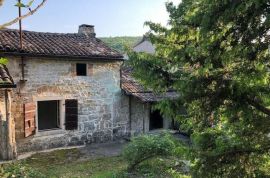 Kamena kuća Prodaja kamene istarske kuće, blizina Motovuna!, Motovun, Famiglia