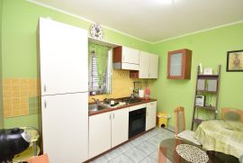 Kuća u Žaboriću - 3 potpuno uređena i odvojena apartmana, Šibenik - Okolica, بيت