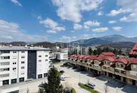 Trosoban stan Istočno Sarajevo prodaja, Istočno Novo Sarajevo, Apartamento
