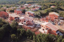 Labin, okolica, projekt Villa sa započetom gradnjom, Labin, Famiglia