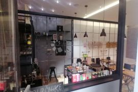 CAFFE SENDWICH BAR, Rijeka, Immobili commerciali