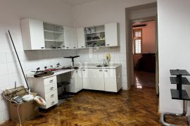 Potok, vrhunska nekretnina za poslovnu namjenu, 5SKL!, Rijeka, Apartamento