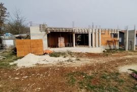 ISTRA, ROVINJ, okolica- Kuća u izgradnji!, Kanfanar, Ev