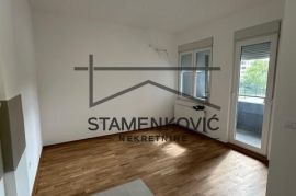 Prodaje se nov,odmah useljiv jednoiposoban stan! ID#6327, Novi Sad - grad, Daire