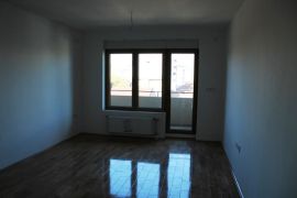 Nov četvorosoban stan sa PDV-om u centru ID#3308, Niš-Mediana, Wohnung