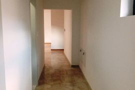 Lux, nov troiposoban stan sa PDV-om u centru ID#3287, Niš-Mediana, Διαμέρισμα