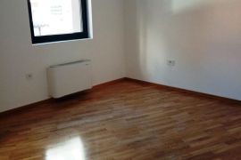 Lux, nov troiposoban stan sa PDV-om u centru ID#3286, Niš-Mediana, Stan