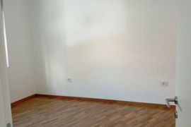 Lux, nov troiposoban stan sa PDV-om u centru ID#3286, Niš-Mediana, Daire