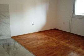 Nov jednoiposoban stan sa PDV-om u centru ID#3128, Niš-Mediana, Daire