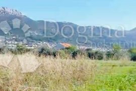 Građevinsko zemljište kod Trogira, Kaštela, Zemljište