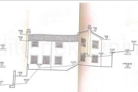 Brseč - kuća u izgradnji sa 2 dvoetažna stana, Mošćenička Draga, Casa
