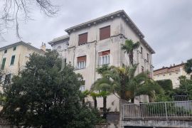 Bulevard stan u vili, Rijeka, Stan