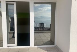 RIJEKA, PODMURVICE - Kuća na 3 etaže s okućnicom, garažom i pogledom na more, Rijeka, Maison