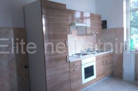 Mlaka - prodaja stana, 75 m2, lođa!, Rijeka, Appartment
