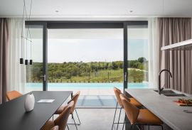 ISTRA, BALE - Moderna dizajnerska villa!, Bale, Famiglia