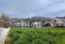 Građevinsko zemljište u Trogiru!!!, Trogir, Zemljište