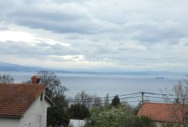 OPATIJA, POBRI - villa  u nizu 218m2 s pogledom na more + uređena okućnica 250m2, Opatija - Okolica, Ev