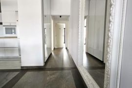 Senjak, 113m2, 3.0, IV, lift, garaža ID#1712, Savski Venac, Appartment