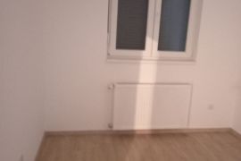 Nov stan na atraktivnoj lokaciji u Mladenovcu, Mladenovac, Stan