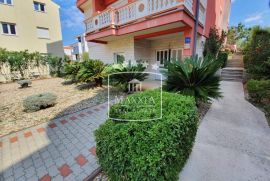 Diklo - idealna investicija za najam 8 stambenih jedinica! 849000€, Zadar, بيت
