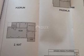 ZADAR, SMILJEVAC - Prostrana renovirana kuća s garažom, Zadar, Casa