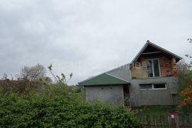 Kuća u selu, Stara Pazova, Ev