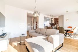 Zagreb, Pantovčak, luksuzan smart-home trosoban stan 96 m2 s terasom, Zagreb, Appartamento
