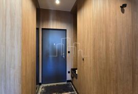 Nov i opremljen trosoban apartman Nomad Bjelašnica prodaja, Trnovo, Appartamento