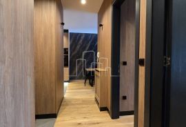 Nov i opremljen trosoban apartman Nomad Bjelašnica prodaja, Trnovo, Appartamento