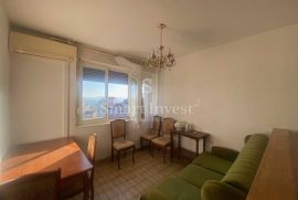 KRNJEVO, stan od 52 m2 s pogledom na more, Rijeka, Apartamento
