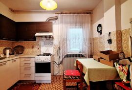 Zgreb, Bukovac, prostrana obiteljska kuća; prodaja ili  zamjena za stan u Dubravi, Maksimir, Kuća