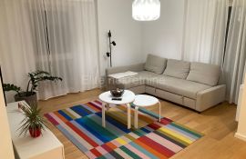 Kantrida - najam stana, 77 m2, balkoni, garažno mjesto!, Rijeka, Wohnung