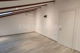Krimeja - najam prostora, 30 m2, Rijeka, Propriété commerciale