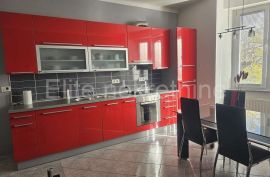 Potok - prodaja stana, 74,80 m2, odlična lokacija!, Rijeka, Appartement