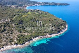 Prodaja impozantnog zemljišta s ruševinama na otoku Lopudu kraj Dubrovnika, Dubrovnik - Okolica, Arazi