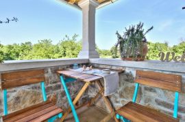 Kamena villa sa bazenom na prodaju, Umag,okolica, Istra, Umag, Casa