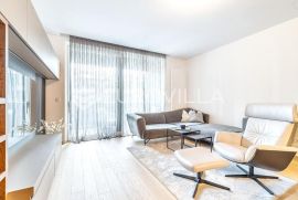 Zagreb, VMD Heinzelova, luksuzan četverosoban stan NKP 126 m2, Zagreb, Apartamento