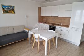 RIJEKA,PEĆINE - Gospodski stan 2S+DB, kompletno uređen za dugoročni najam, Rijeka, Appartement
