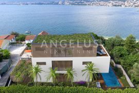 Čiovo - luksuzna moderna vila sa otvorenim pogledom na more, Okrug, Casa