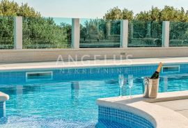 Sevid - luksuzna vila sa bazenom i otvorenim pogledom na more, Marina, Famiglia