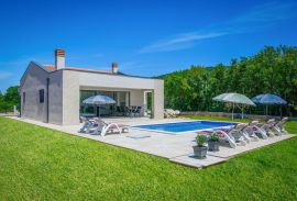 Labin, Istra, lijepa novoizgrađena kuća s bazenom, Labin, Casa
