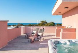 Fažana - Peroj moderna villa, krovna terasa, pogled na more,500m plaža, Vodnjan, Kuća