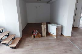 Nov penthaus u strogom centru ID#3508, Niš-Mediana, Apartamento