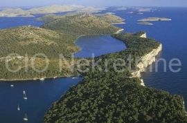 Zadarski arhipelag, nenastanjeni otočić za prodaju, Zadar, Земля