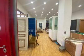 POBRI, stan ili poslovni prostor od 260 m2, Opatija - Okolica, Διαμέρισμα