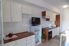 MARTINKOVAC, iznajmljuje se stan od 104 m2, Rijeka, Flat